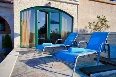 Luxury Villa with Swimming Pool for 6 People in Marina near Trogir