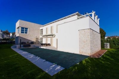 Deluxe Croatian Villa with Pool and Roof Terrace in Istria