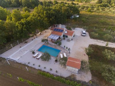 Charming Countryside House with Pool in Zadar Hinterland