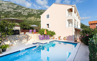 Croatian Countryside Villa with Heated Pool Konavle