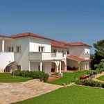 Luxury villa with pool Rakalj 1