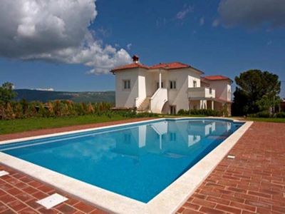 Luxury villa with pool Rakalj 23