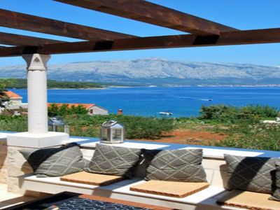 Lumbarda Holiday House with Beautiful Sea Views near Beach