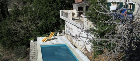 Charming Croatian House with Pool Omis Riviera