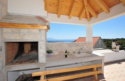 Astonishing stone villa with pool on island Brac