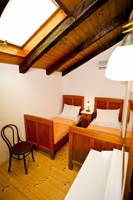 Sensational villa with pool in Milna