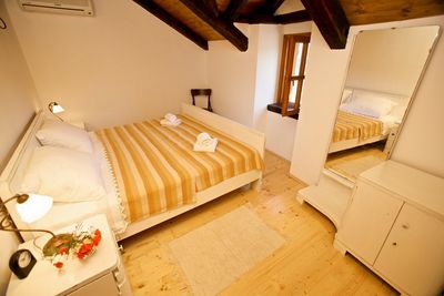 Sensational villa with pool in Milna