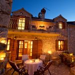 Sensational villa with pool in Milna