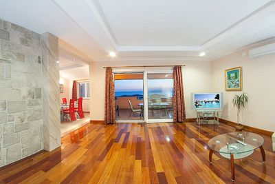 Modern luxury villa with pool Makarska