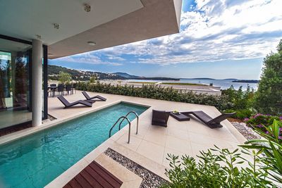 Primosten Luxury villa with pool on Croatian Coast