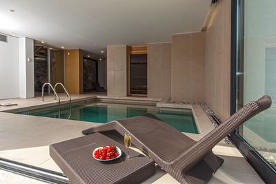 Fascinanting villa near sea in Primosten