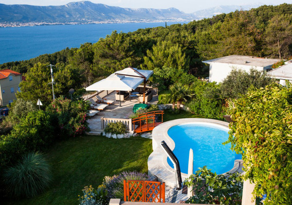 Luxury Mansion in Ciovo Island near Trogir