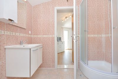 Luxury 6 person villa with pool in Kastel Stari