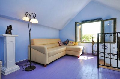 Attractive Holiday House with Pool in Kastel Gomilica near Split