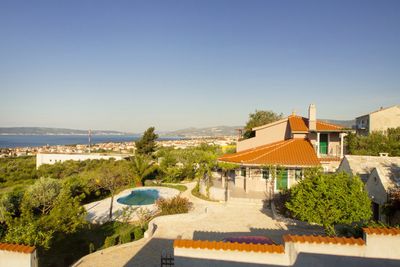 Attractive Holiday House with Pool in Kastel Gomilica near Split