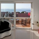 Beautiful 6 person penthouse apartment with pool in Sutivan 