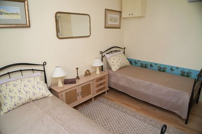Romantic seafront villa with pool for 6 persons in Split