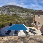 Beautiful Holiday House with Pool for 12 Guests in Riviera Omis 