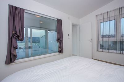Fascinating villa with pool for 8 persons in Okrug Gornji