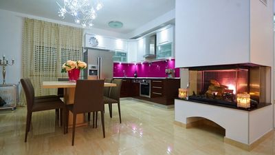 Exclusive Luxury Villa with Pool in Jesenice near Makarska and Split