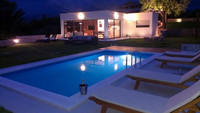 Lovely Decorated 6 Person Villa in Split