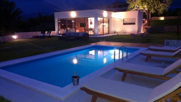 Lovely Decorated 6 Person Villa in Split