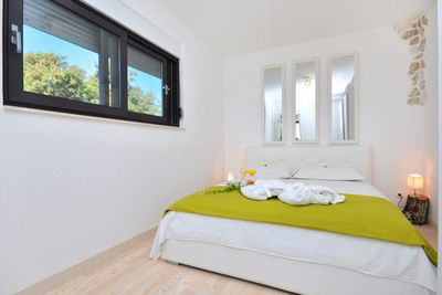 Lovely Decorated 6 Person Villa in Split