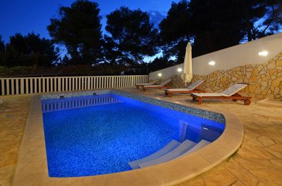 Beautiful 11 Person Beachfront House in Korcula Island