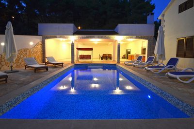 Beautiful 11 Person Beachfront House in Korcula Island