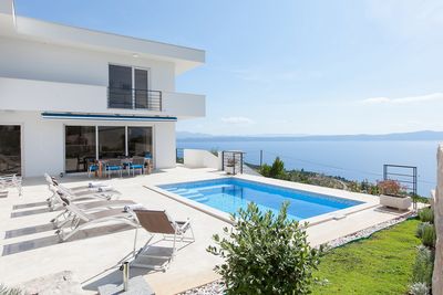 Luxury Villa in Gornja Podgora with Panoramic View on Sea and Makarska Riviera Islands