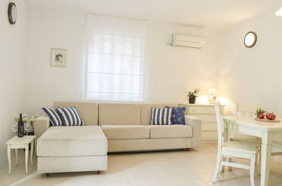 Stylish Villa with Pool in Town Supetar, Island Brac 