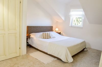 Stylish Villa with Pool in Town Supetar, Island Brac 