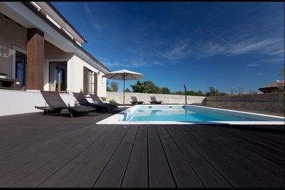 Istrian Luxury Villa with Private Pool, Wellness, and Sport Center near Pula 