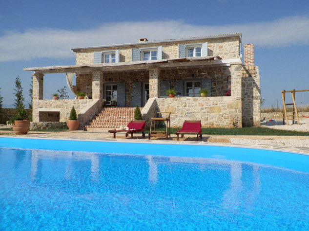 Dalmatian Stone Villa with Pool in Zemunik Gornji near Zadar