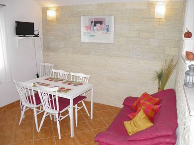 Charming beach house for 10 persons on the island of Hvar