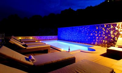 Sea View Stone Villa with Heated Swimming Pool, Jacuzzi, and Summer Kitchen; near Dubrovnik