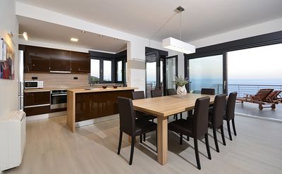 Fabulous Luxury Villa with Heated Infinity Pool and Sea View over Makarska
