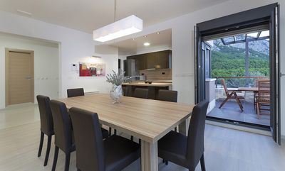 Fabulous Luxury Villa with Heated Infinity Pool and Sea View over Makarska