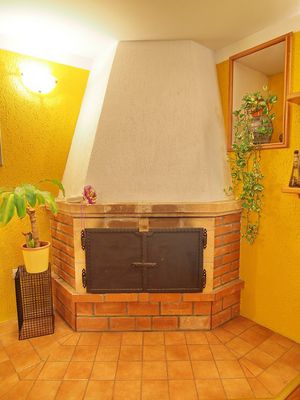 Charming Holiday House with Infinity Pool in Mlini near Dubrovnik