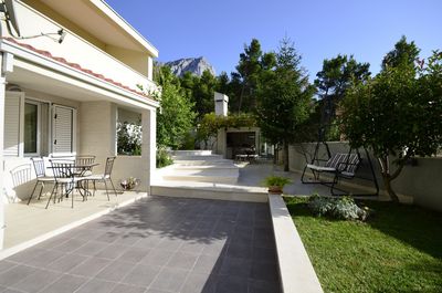 Attractive Holiday Villa with Pool in Baska Voda near Makarska