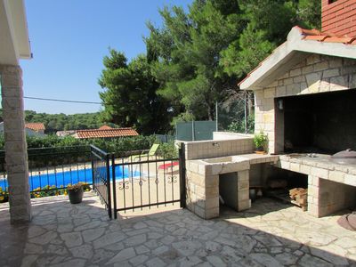  Delightful Holiday House with Pool in Maslinica, Island Solta