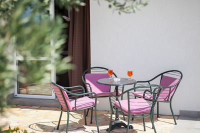 Lovely Holiday Villa with Pool Right Above Makarska