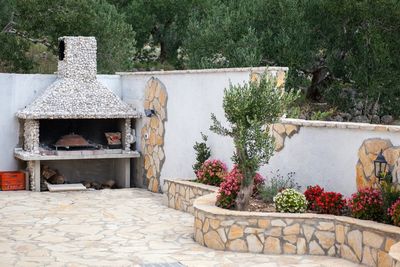 Lovely Holiday Villa with Pool Right Above Makarska