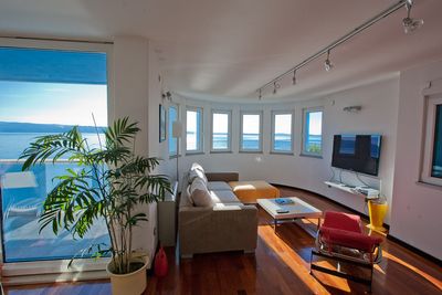 Exclusive Colorful Beach Villa with Pool near Split
