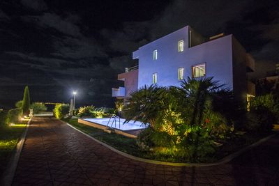 Exclusive Colorful Beach Villa with Pool near Split