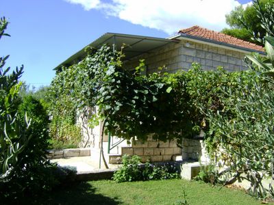 Beautiful 3 Bedroom Holiday House near the Beach in Sumartin, Brac island