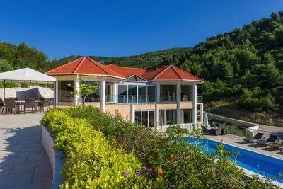 Luxury Croatian Beach Villa in Korcula Island
