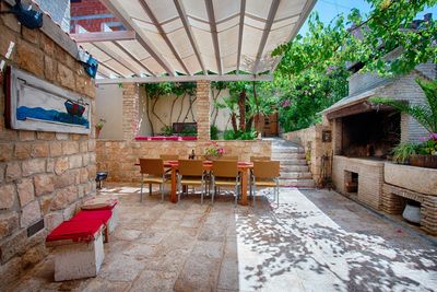 Attractive Seafront Holiday Villa in center of Komiza in Vis Island