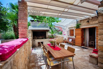 Attractive Seafront Holiday Villa in center of Komiza in Vis Island