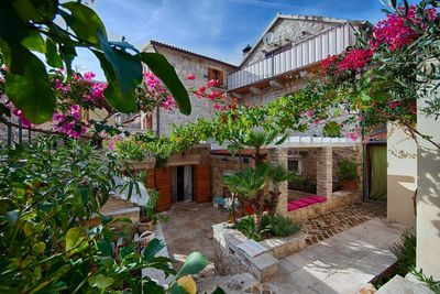 Attractive Seafront Holiday Villa in center of Komiza in Vis Island